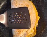 Sonkás, sajtos, tojásos tortilla recept fázis 5 fotója