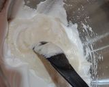 A picture of step 5 of Two way fluffy vanilla cake.