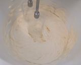 Foto langkah ke 1 dari resep Cupcake Vanilla.