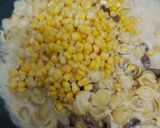 Gambar langkah 5 resipi Creamy Small Shells Pasta with Corn & Roasted Lamb.
