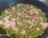 Foto del paso 5 de la receta Guisantes con cigalas, gambas y chipirones