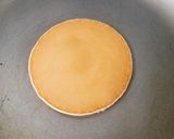 Hình bước làm 2 của món Bánh pancake cuộn phô mai