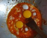 Foto langkah ke 3 dari resep Sambel telur hancur.