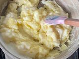 Isi fla Choux Au Craquelin / Cream Puff ala Beard Papa