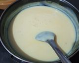 कस्टर्ड आइसक्रीम (Custard Ice-cream recipe in Hindi) रेसिपी चरण 2 फोटो