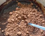 A picture of step 3 of Brownies with raspberries.