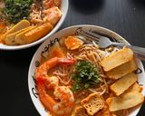 A picture of step 12 of Katong Laksa.