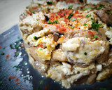 Foto del paso 5 de la receta: Revuelto de champiñón con gambas y allioli de bacalao