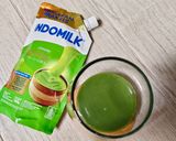 Foto langkah ke 4 dari resep Matcha Mango Smoothie dengan Krim Matcha.