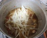 รูปขั้นตอนการทำที่ 4 ของ แกงอ่อมไก่