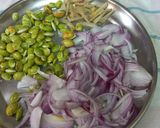 A picture of step 1 of Broad Bean Seed sabzi.