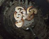 Foto langkah ke 4 dari resep Tumis kacang panjang udang tempe.