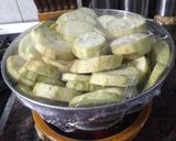 Foto del paso 2 de la receta: Berenjenas al escabeche con sal marina