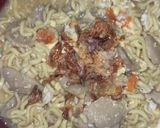 Foto langkah ke 5 dari resep Mie Telor Nyemek-Pedas.