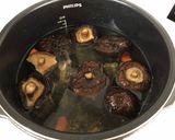 蛤仔香菇烏骨雞湯的食譜步驟3照片