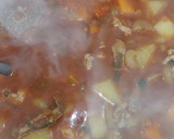 Foto del paso 3 de la receta: Guiso de fideos codito con carne calabaza y chorizo