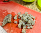 Foto del paso 1 de la receta: Calamares rellenos de langostinos 🦑 🦐 🦑