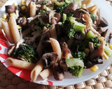 Foto del paso 4 de la receta: Pasta con champiñón portobello y brócoli