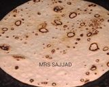 A picture of step 9 of Soft gandum / chakki aatay ki roti.