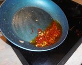Φωτογραφία βήματος 12 της συνταγής Spaghetti aglio olio e pepperoncino. The Ultimate version!