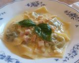 Foto del paso 7 de la receta: Raviolones con salsa crema