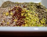 Foto del paso 1 de la receta: BOLAS De QUESO RICOTTA y Zaatar, en Aceite de Oliva...🫒🫒...!