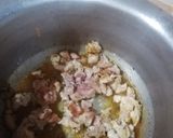A picture of step 4 of Aloo qeema.