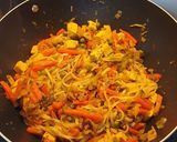 Zöldséges tészta ázsiai ízvilággal recept fázis 5 fotója