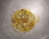 A picture of step 2 of Paneer bhurji.