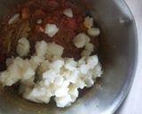 A picture of step 2 of Twisted Aloo-Tamatar Curry.