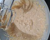Foto del paso 3 de la receta: Budín de bananas con pasas sin manteca ni azúcar