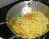 A picture of step 6 of Masala maggi.