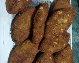 क्रिस्पी पौटेटो पीनट कटलेट (Crispy Potato peanut cutlet recipe in Hindi) रेसिपी चरण 9 फोटो