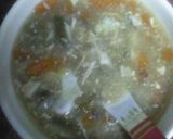 A picture of step 5 of Healthy egg chicken soup.