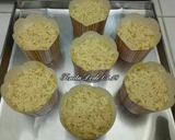 Foto langkah ke 4 dari resep Cheese Custard Muffin.