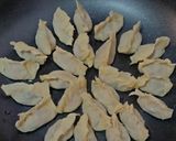 Foto langkah ke 10 dari resep Gyoza Ayam.