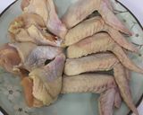 Hình bước làm 1 của món Gà Lắc Nagoya