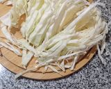 Foto del paso 1 de la receta: Salteado de repollo y puerro