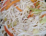A picture of step 11 of Veg Hakka Noodles.
