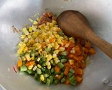 Foto langkah ke 3 dari resep Nasi Goreng Bangkok ala anak Kost (Rice Cooker).