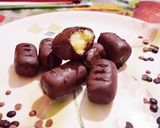 A picture of step 5 of Homemade Bounty Bars.