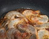 Foto langkah ke 1 dari resep Udang Saos Lada Hitam.