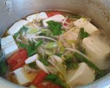 Foto langkah ke 2 dari resep Sop Tahu Sayur.