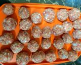 A picture of step 5 of Meatball sauce.