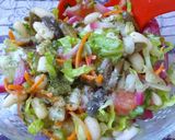 Foto del paso 2 de la receta: Ensalada de alubias (porotos blancos) al estilo Mari
