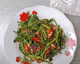 Foto langkah ke 3 dari resep Tumis Kangkung Gurita.