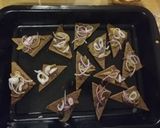 A picture of step 2 of Vegan poached pear rocket and red onion 'pizza'.