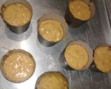 Foto langkah ke 10 dari resep Bolu Pisang Cup No Mixer.