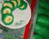 Foto langkah ke 6 dari resep Es Pisang Ijo Simpel dan Empuk Berhari-Hari.
