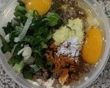 Foto langkah ke 2 dari resep Martabak Telur Mini.